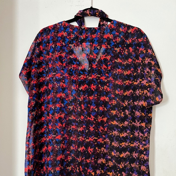 CAbi Sheer Abstract Print Blouse V-Neck Tie - Size Large - Style 3428 - Picture 4 of 5